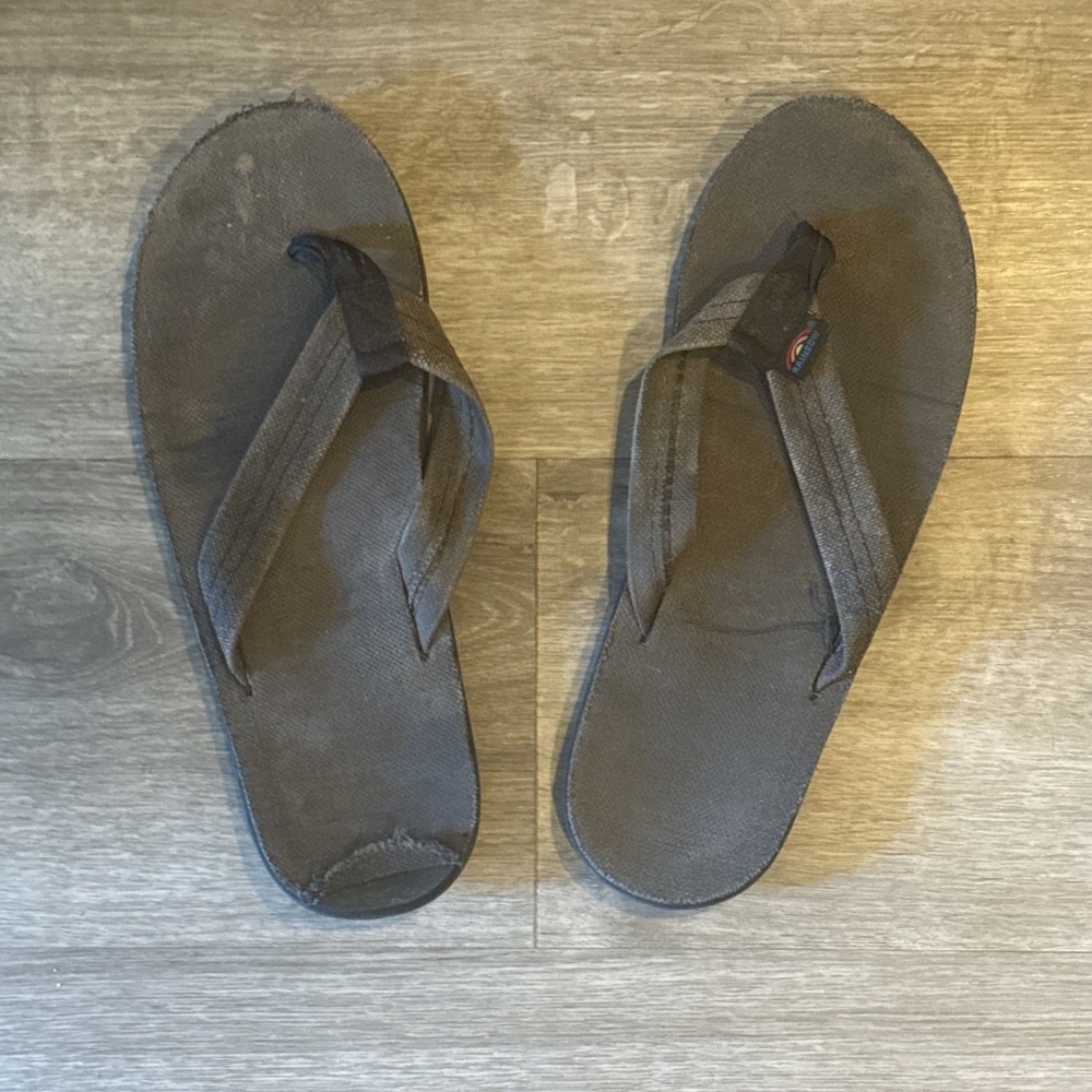 Rainbow Men's Black Fabric Flip-Flops